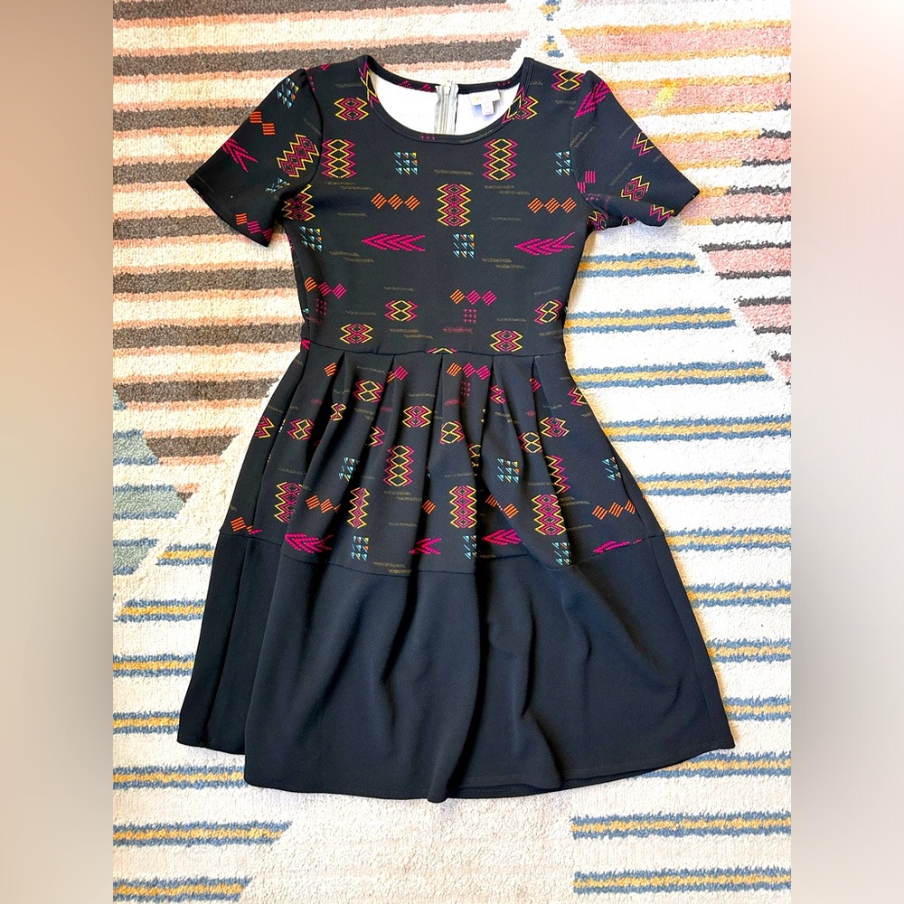 Lularoe Amelia southwestern print dress size M